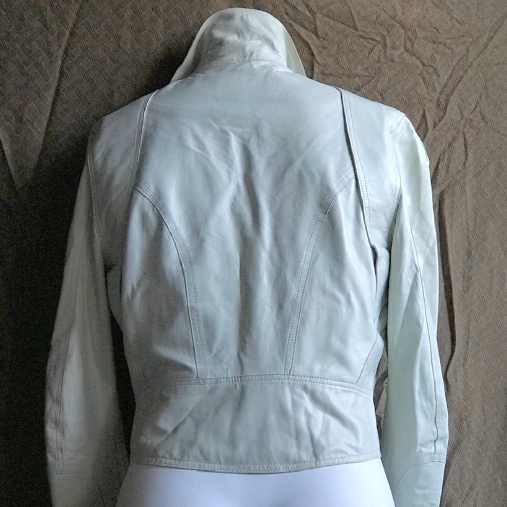 Giles Grey Leather Cropped Moto - Picture 5 of 11